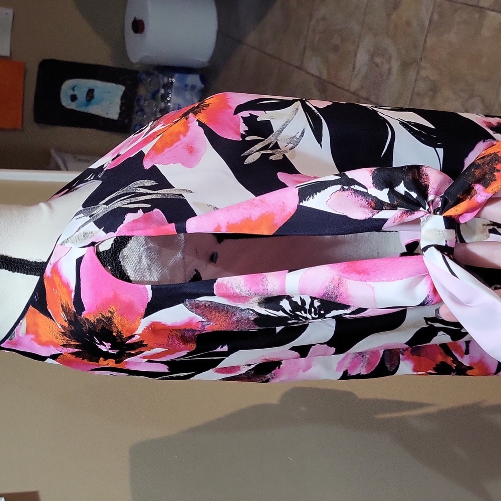 Vince Camuto Dress - Picture 6 of 16
